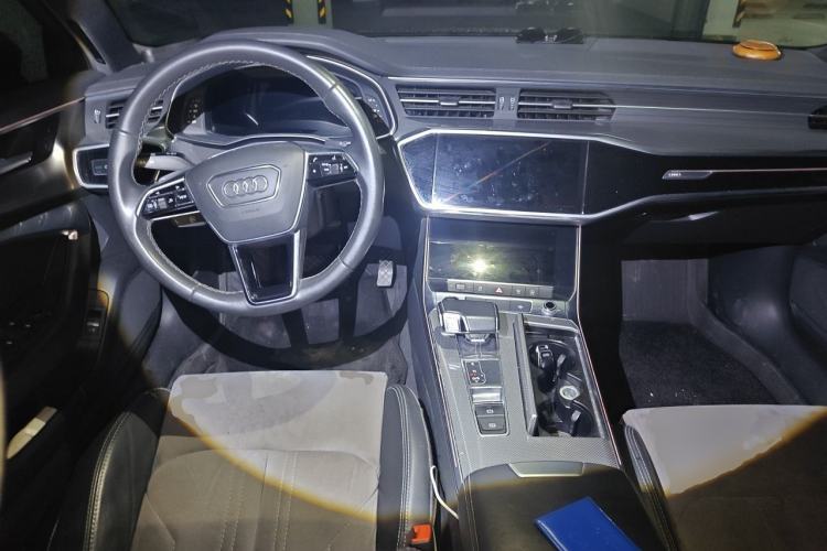 Used Audi A6L 2021 45 TFSI Prestige Dynamic Edition Center Console