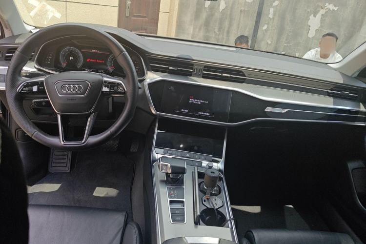 Used Audi A6L 2021 40 TFSI Luxury Prestige Edition Center Console