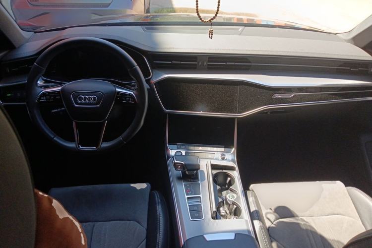 Used Audi A6L 2021 45 TFSI Prestige Dynamic Edition Center Console