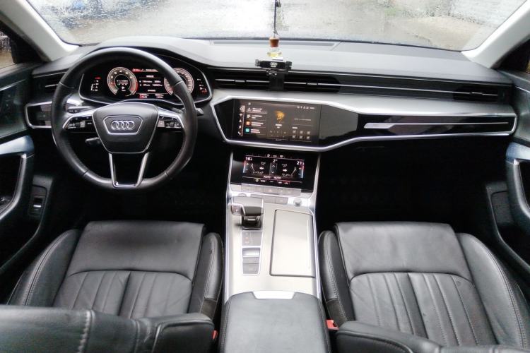 Used Audi A6L 2021 40 TFSI Luxury Prestige Edition Center Console