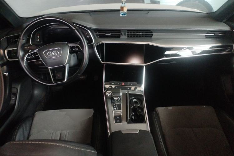 Used Audi A6L 2021 40 TFSI Luxury Dynamic Edition Center Console