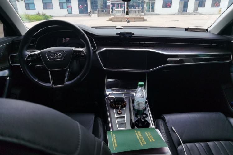 Used Audi A6L 2021 45 TFSI Prestige Dynamic Edition Center Console