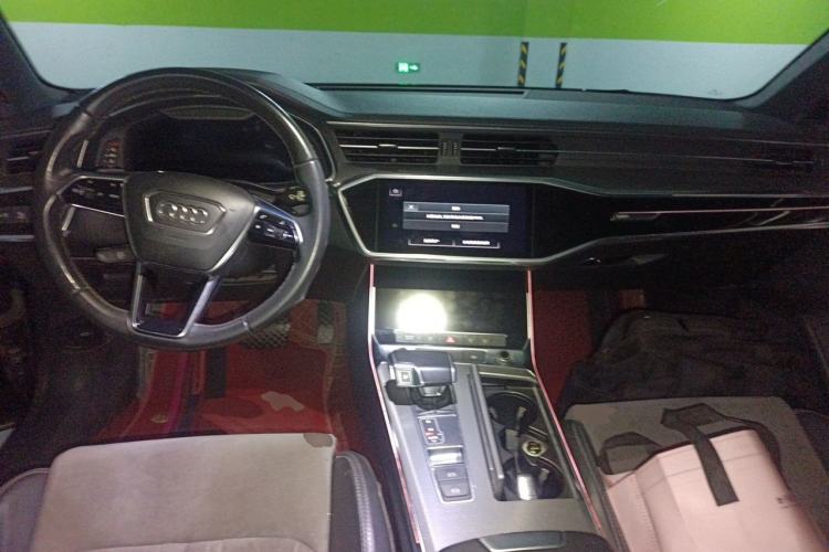 Used Audi A6L 2021 40 TFSI Luxury Dynamic Edition Center Console
