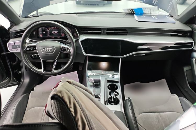 Used Audi A6L 2021 45 TFSI Prestige Dynamic Edition Center Console