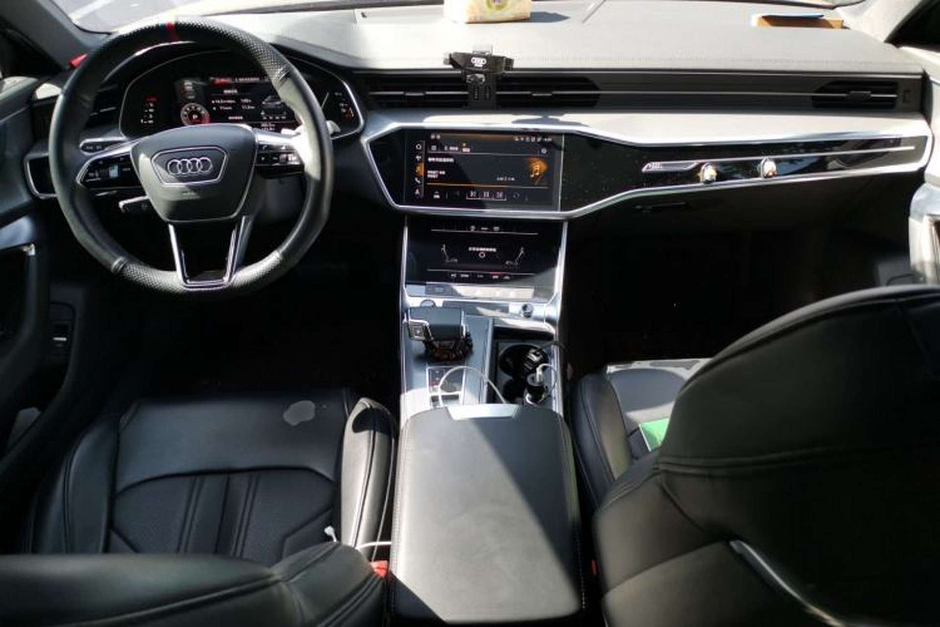 Used Audi A6L 2021 40 TFSI Luxury Dynamic Edition Center Console