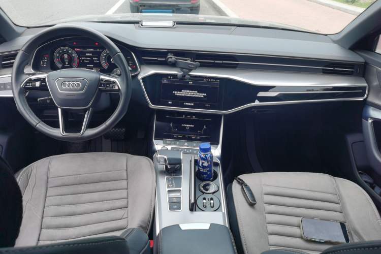 Used Audi A6L 2021 40 TFSI Luxury Dynamic Edition Center Console