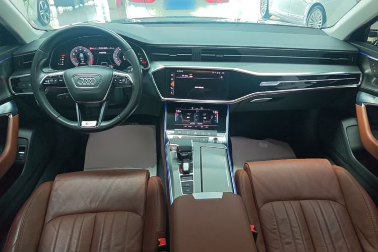 Used Audi A6L 2021 40 TFSI Luxury Prestige Edition Center Console