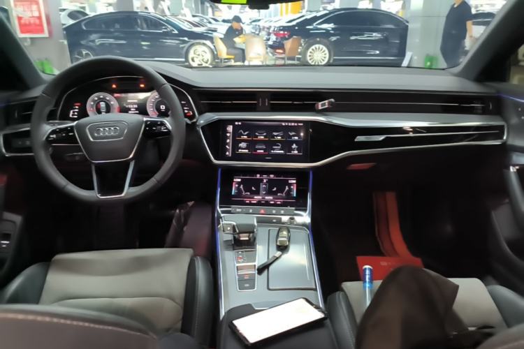 Used Audi A6L 2021 40 TFSI Luxury Dynamic Edition Center Console