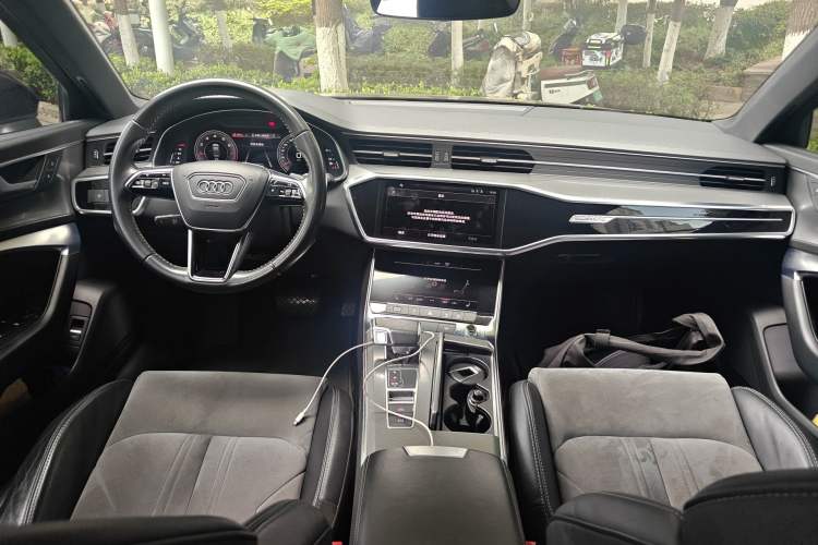 Used Audi A6L 2021 45 TFSI quattro Prestige Dynamic Edition Center Console