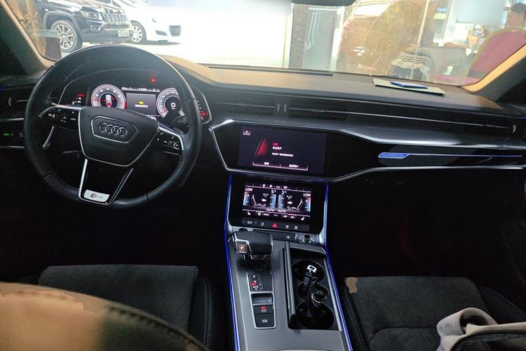 Used Audi A6L 2021 45 TFSI quattro Prestige Dynamic Edition Center Console
