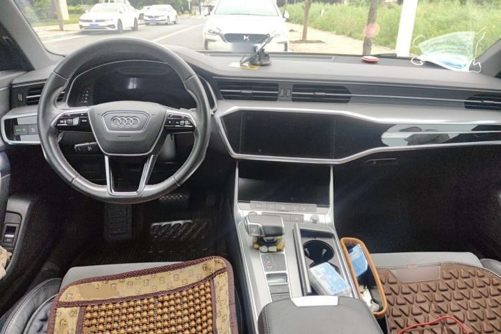 Used Audi A6L 2021 45 TFSI Enjoy Life Edition Center Console