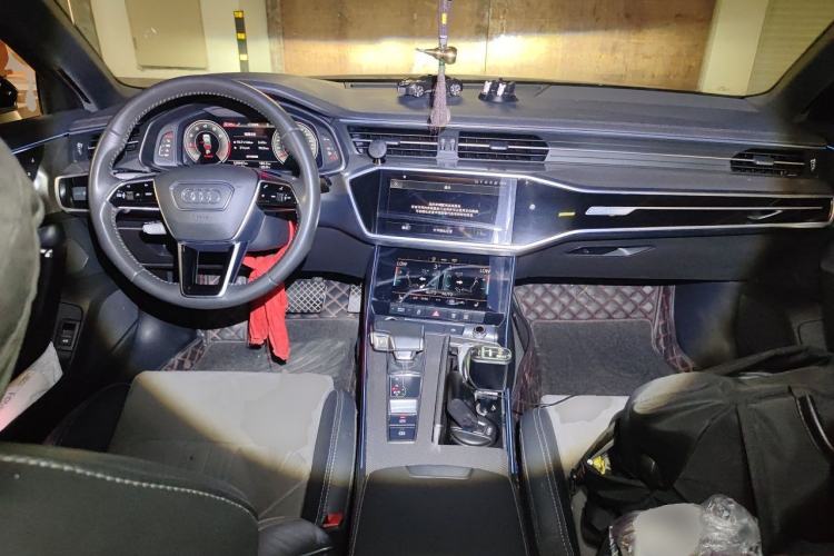 Used Audi A6L 2021 45 TFSI quattro Prestige Dynamic Edition Center Console