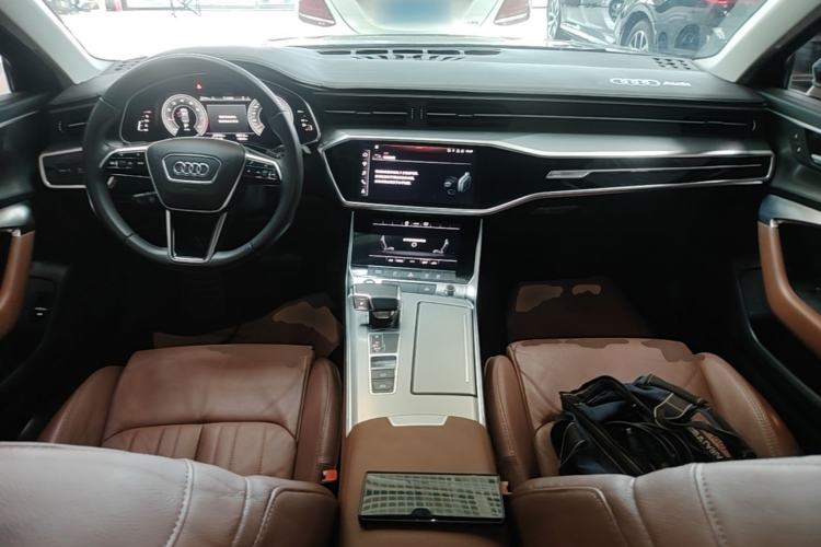 Used Audi A6L 2021 40 TFSI Luxury Prestige Edition Center Console