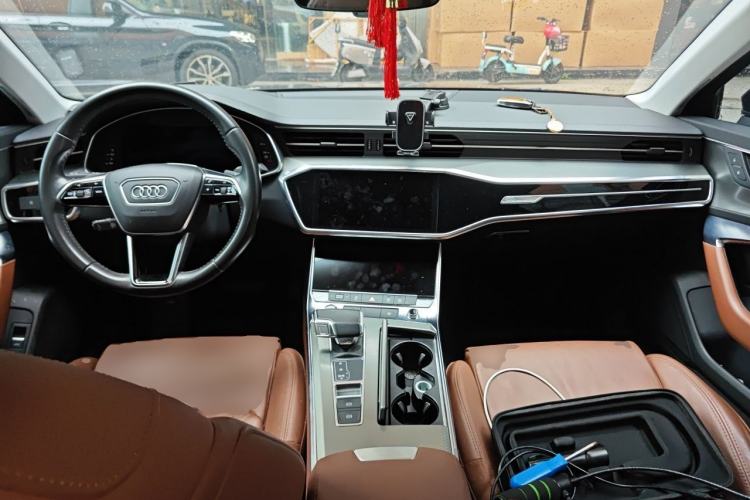 Used Audi A6L 2021 40 TFSI Luxury Prestige Edition Center Console