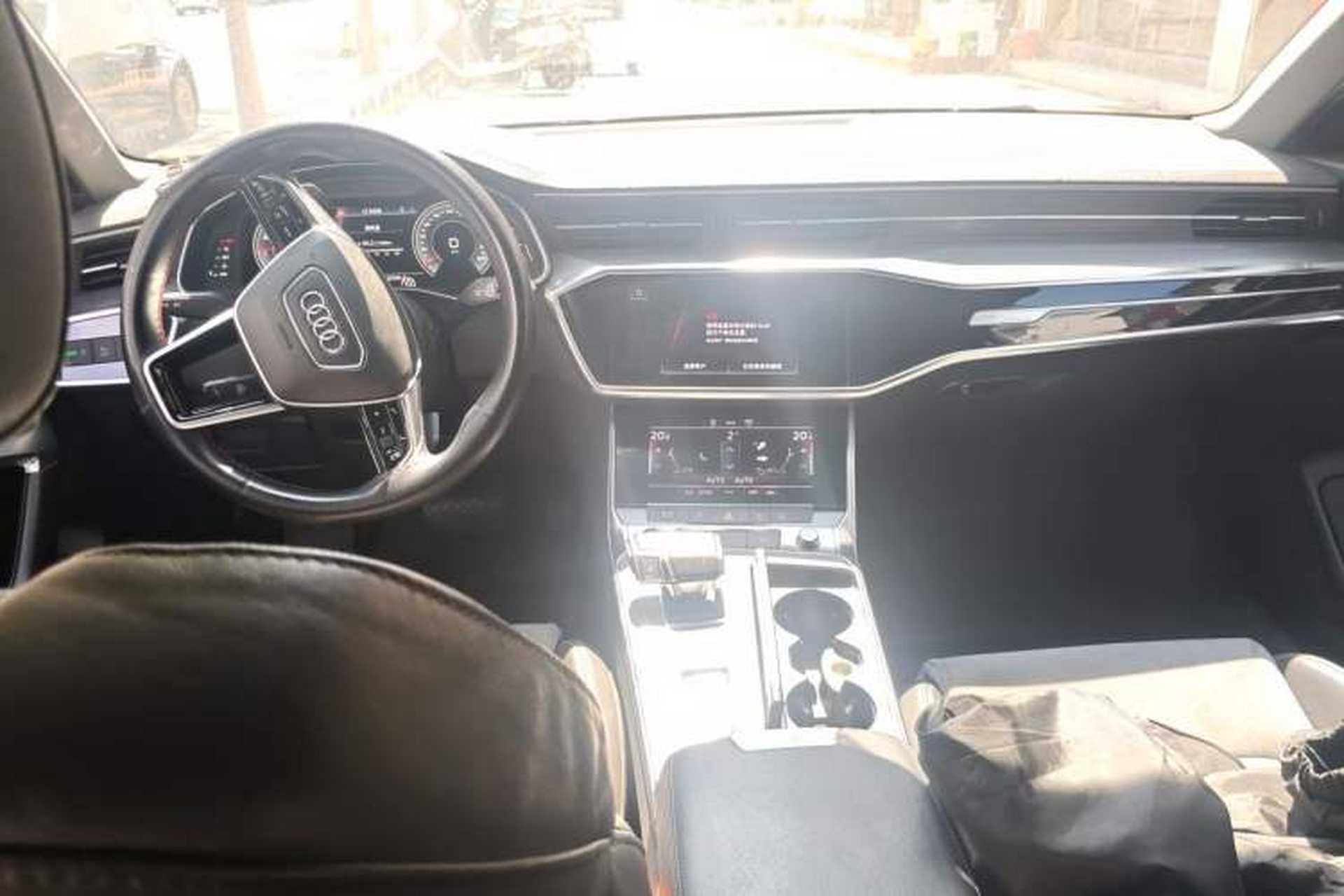Used Audi A6L 2021 40 TFSI Luxury Dynamic Edition Center Console