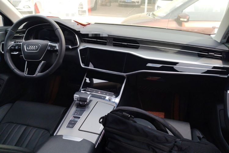 Used Audi A6L 2021 40 TFSI Luxury Prestige Edition Center Console