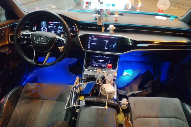 Used Audi A6L 2021 40 TFSI Luxury Dynamic Edition Center Console