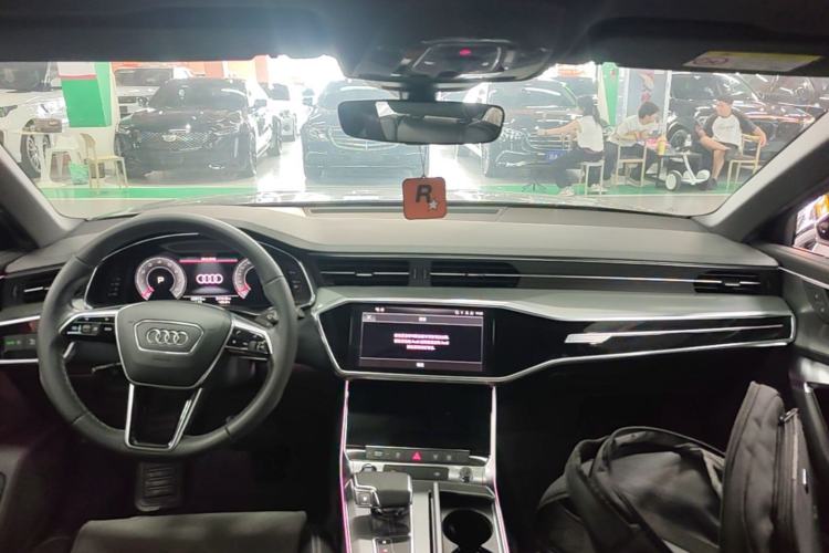 Used Audi A6L 2021 40 TFSI Luxury Dynamic Edition Center Console