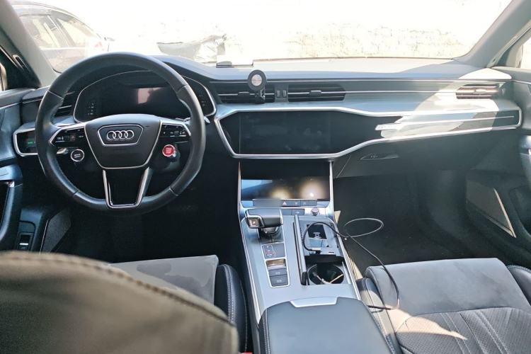 Used Audi A6L 2021 45 TFSI quattro Prestige Dynamic Edition Center Console