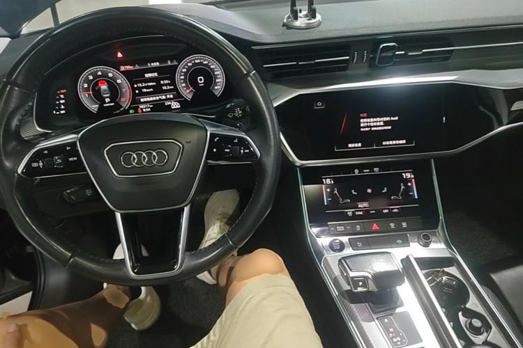Used Audi A6L 2021 40 TFSI Luxury Prestige Edition Center Console