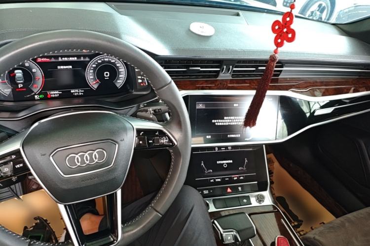 Used Audi A6L 2021 40 TFSI Luxury Dynamic Edition Center Console