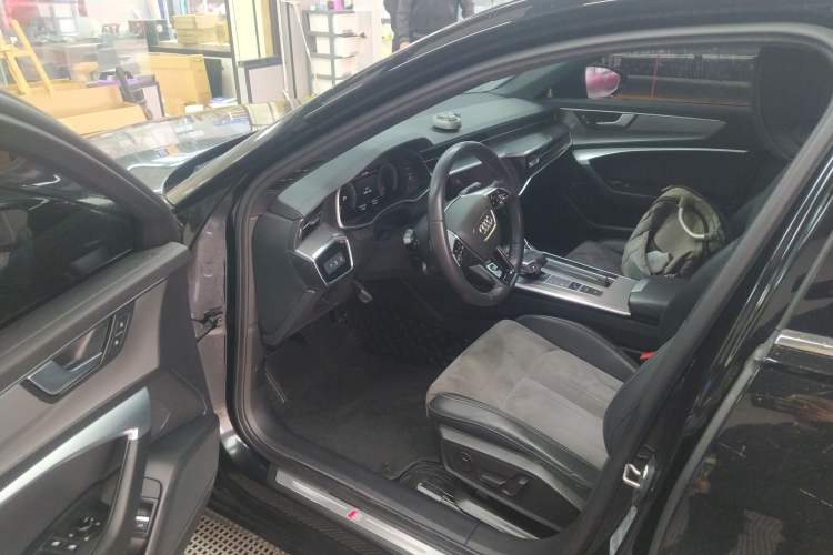 Used Audi A6L 2021 40 TFSI Luxury Dynamic Edition Driver Seat