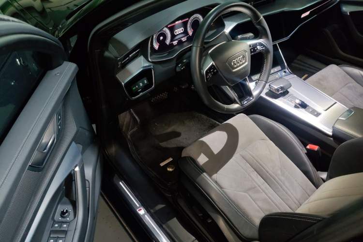 Used Audi A6L 2021 45 TFSI quattro Prestige Dynamic Edition Driver Seat