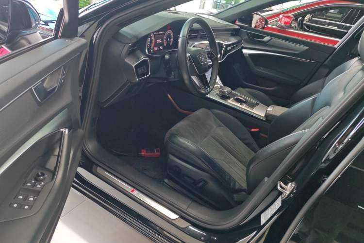 Used Audi A6L 2021 40 TFSI Luxury Dynamic Edition Driver Seat