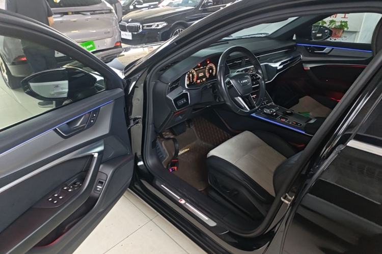 Used Audi A6L 2021 40 TFSI Luxury Dynamic Edition Driver Seat