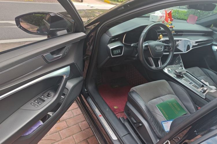 Used Audi A6L 2021 40 TFSI Luxury Dynamic Edition Driver Seat