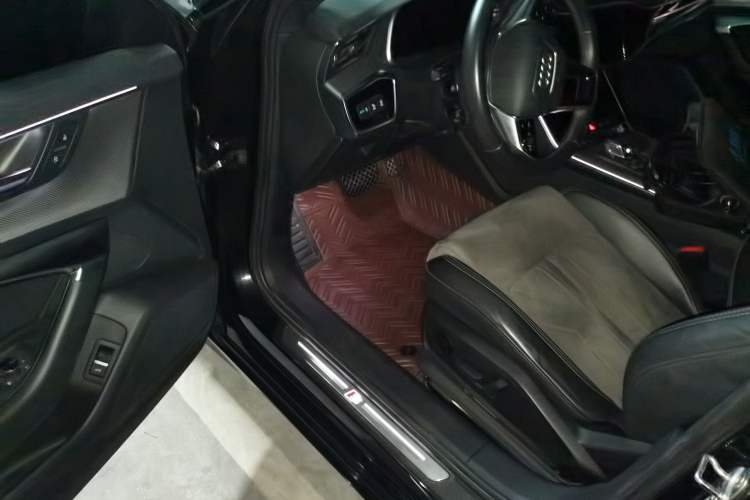 Used Audi A6L 2021 45 TFSI Prestige Dynamic Edition Driver Seat