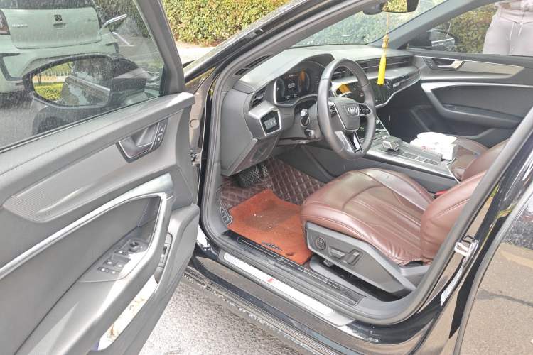 Used Audi A6L 2021 40 TFSI Luxury Dynamic Edition Driver Seat