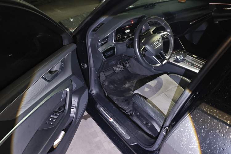 Used Audi A6L 2021 45 TFSI Prestige Dynamic Edition Driver Seat