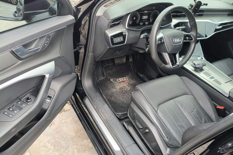 Used Audi A6L 2021 40 TFSI Luxury Prestige Edition Driver Seat