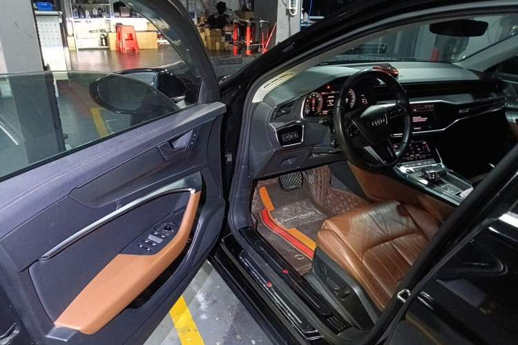Used Audi A6L 2021 40 TFSI Luxury Prestige Edition Driver Seat