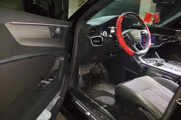 Used Audi A6L 2021 40 TFSI Luxury Dynamic Edition Driver Seat