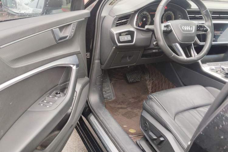 Used Audi A6L 2021 40 TFSI Luxury Prestige Edition Driver Seat