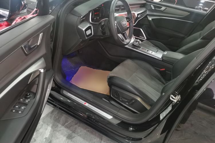 Used Audi A6L 2021 40 TFSI Luxury Dynamic Edition Driver Seat