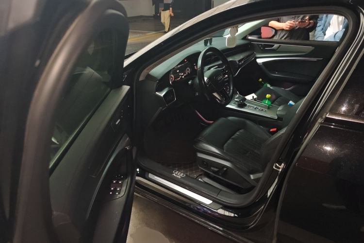 Used Audi A6L 2021 40 TFSI Luxury Prestige Edition Driver Seat
