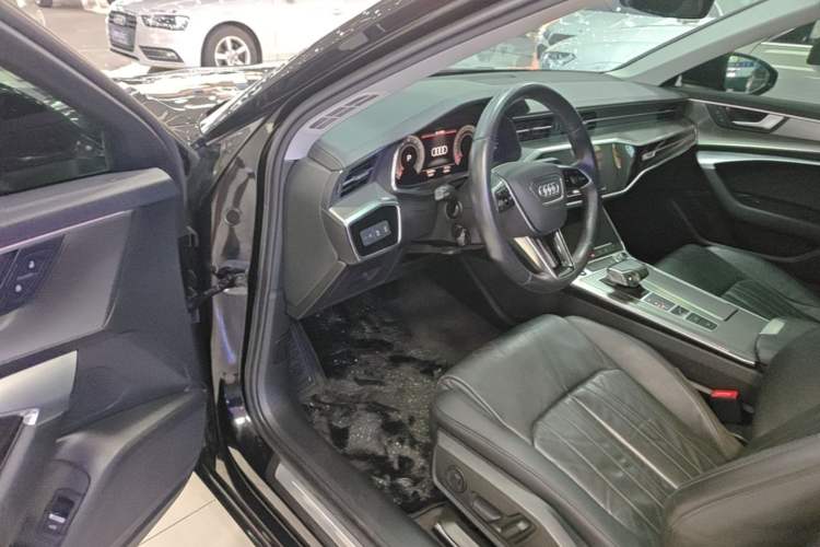 Used Audi A6L 2021 40 TFSI Luxury Prestige Edition Driver Seat