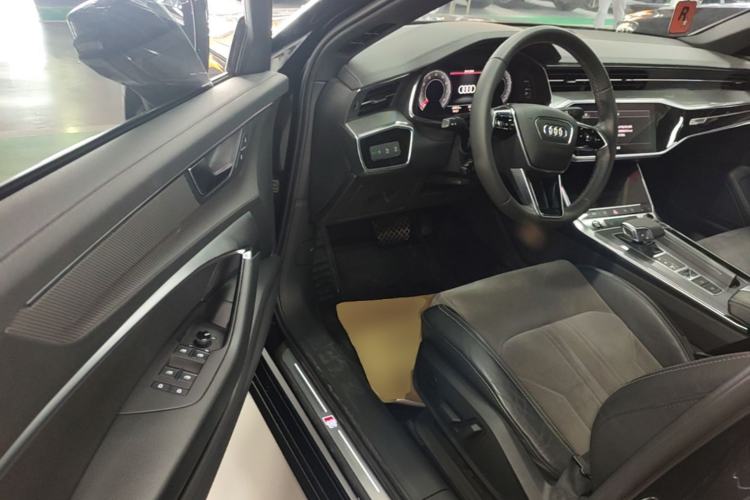 Used Audi A6L 2021 40 TFSI Luxury Dynamic Edition Driver Seat