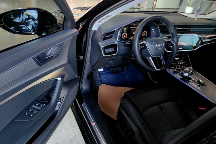 Used Audi A6L 2021 40 TFSI Luxury Dynamic Edition Driver Seat