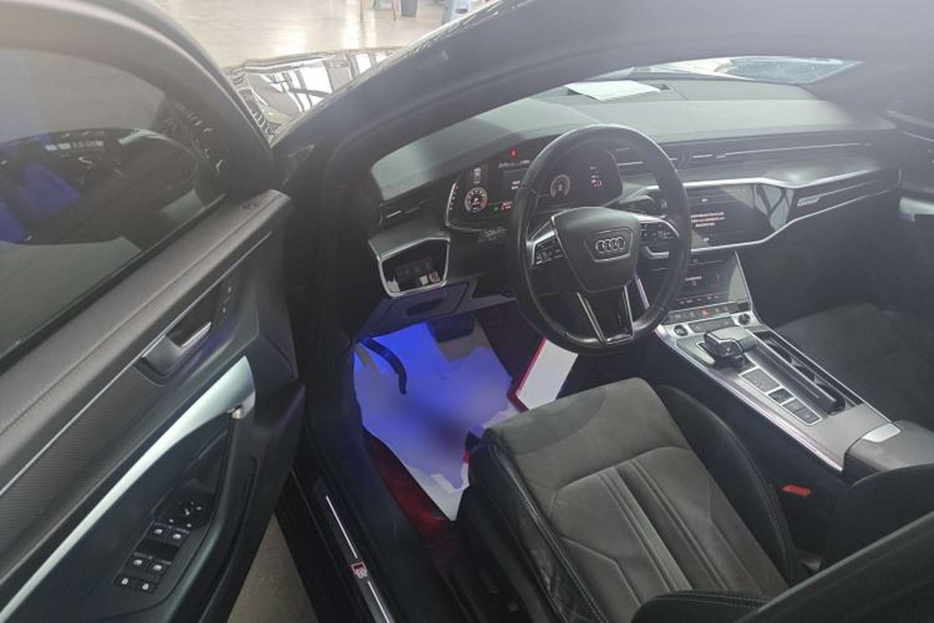 Used Audi A6L 2021 40 TFSI Luxury Dynamic Edition Driver Seat