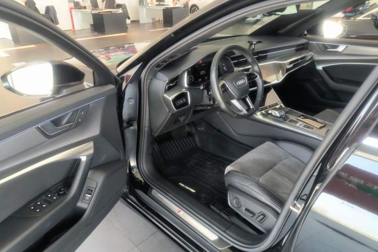Used Audi A6L 2021 45 TFSI Prestige Dynamic Edition Driver Seat