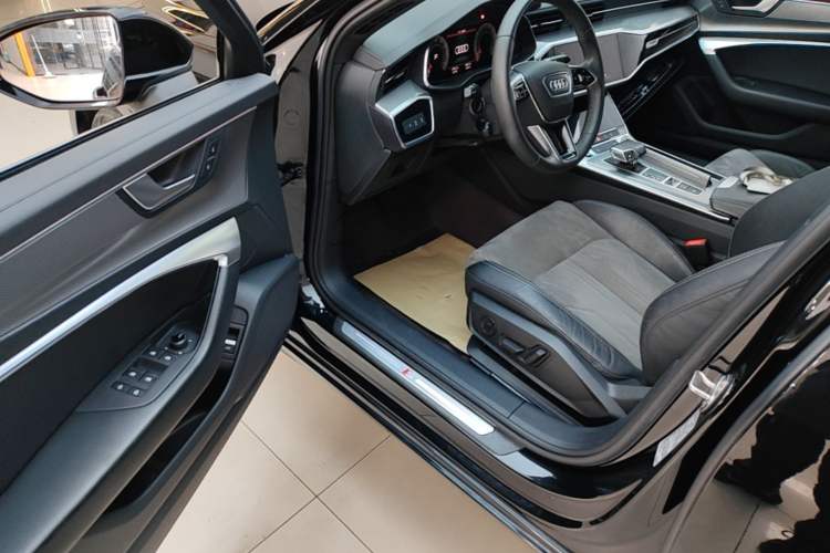 Used Audi A6L 2021 40 TFSI Luxury Dynamic Edition Driver Seat