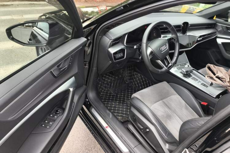 Used Audi A6L 2021 45 TFSI Enjoy Life Edition Driver Seat