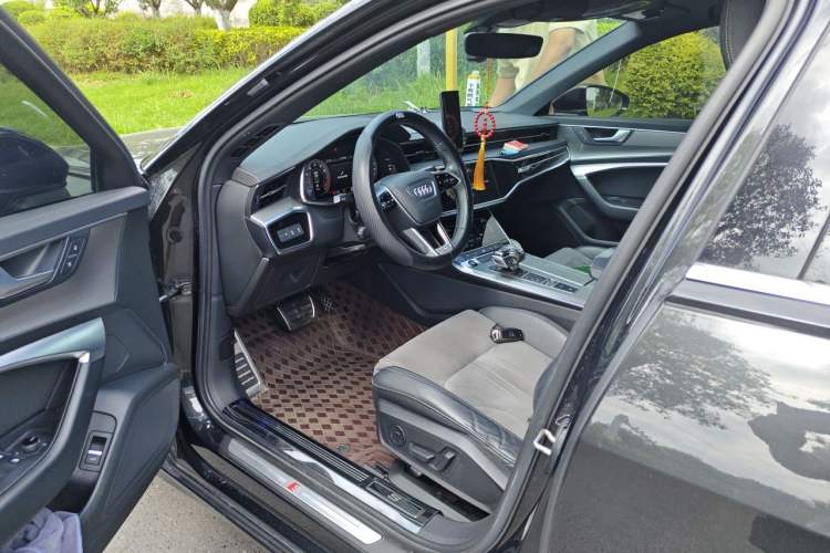 Used Audi A6L 2021 40 TFSI Luxury Dynamic Edition Driver Seat
