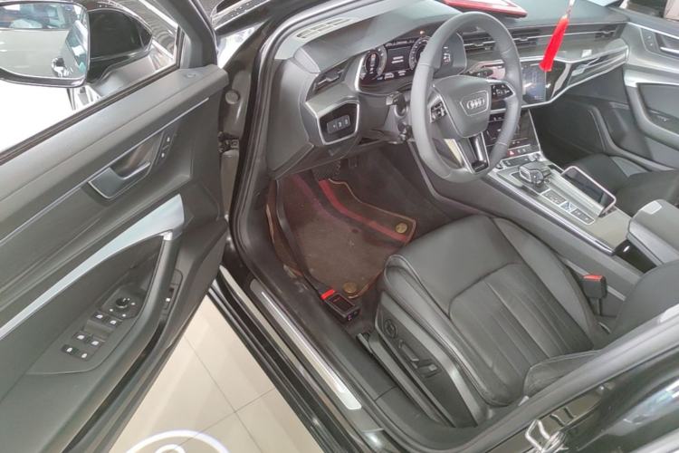 Used Audi A6L 2021 40 TFSI Luxury Prestige Edition Driver Seat