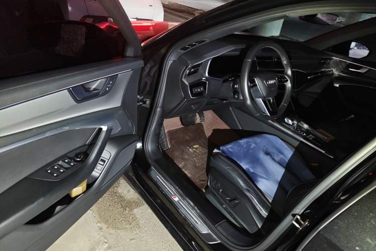 Used Audi A6L 2021 45 TFSI Prestige Dynamic Edition Driver Seat