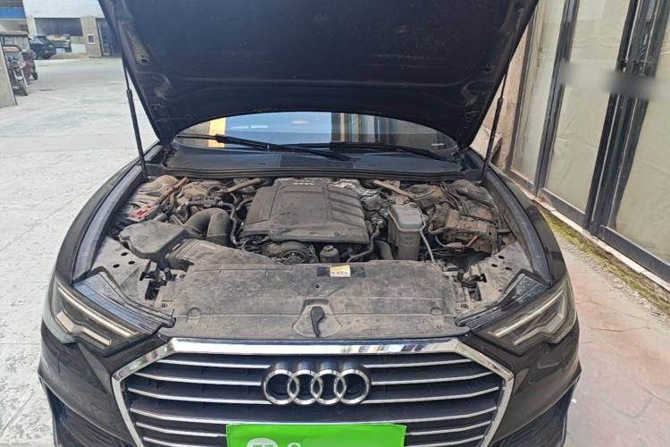 Used Audi A6L 2021 40 TFSI Luxury Dynamic Edition Engine Bay